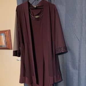 R & M Richards Beautiful plum evening dress